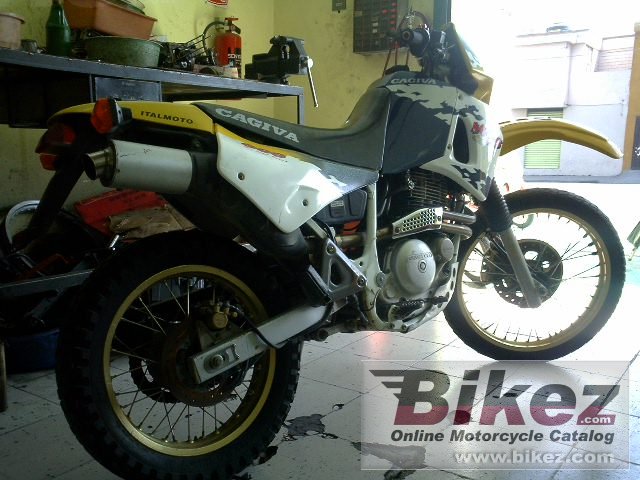 Big nymous user. 600 w 16 picture and wallpaper from Bikez.com